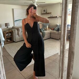 Black jumpsuit (semi formal)